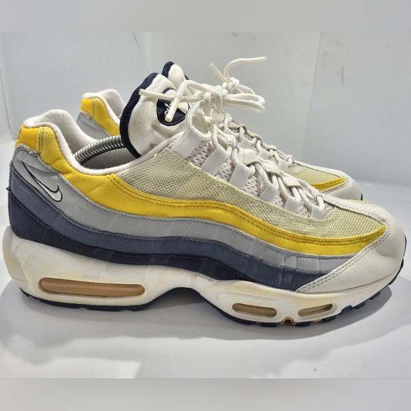 NIKE AIR MAX 95 RUNNING SHOES MEN'S SIZE 11 GREY AMARILLO CD7495-100 - Picture 11 of 16